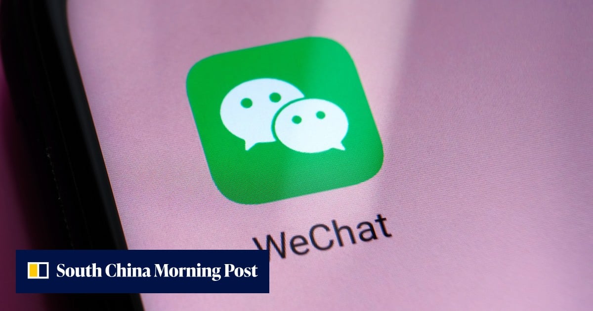 Преподаватель CUHK вызвал скандал из-за регистрации посещаемости через WeChat